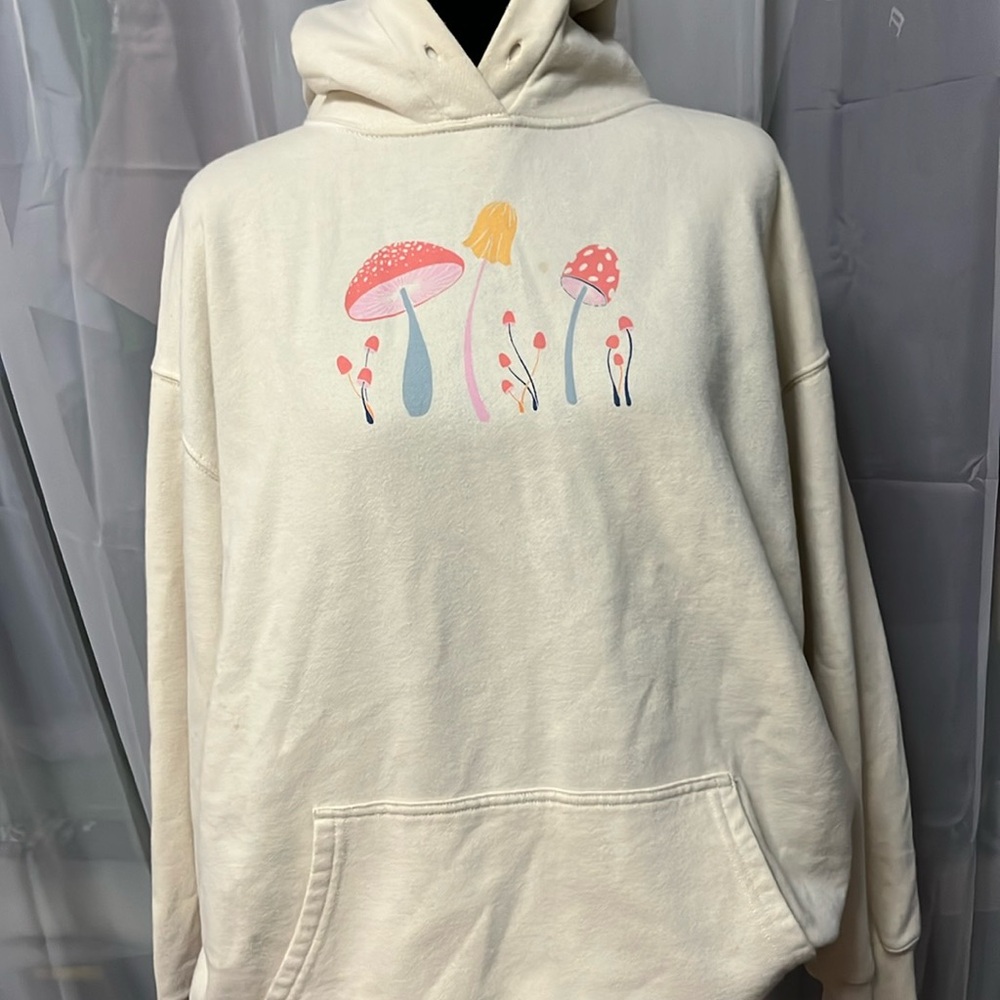 sweatshirt